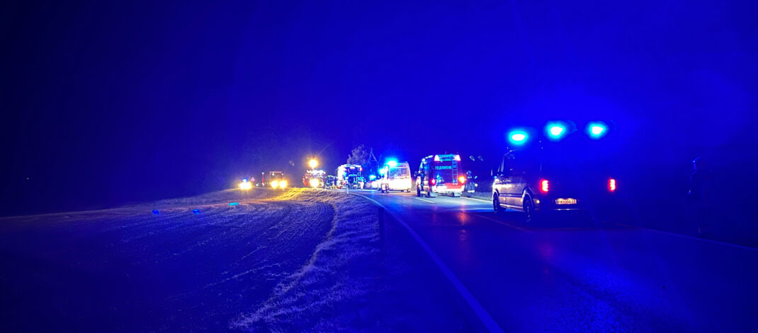 03.10.2025, Technischer Einsatz nach schrecklichem Unfall auf der L71